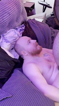 Nevlastní medvěd má několikrát orgasmy od zrzavý medvěd šukání!