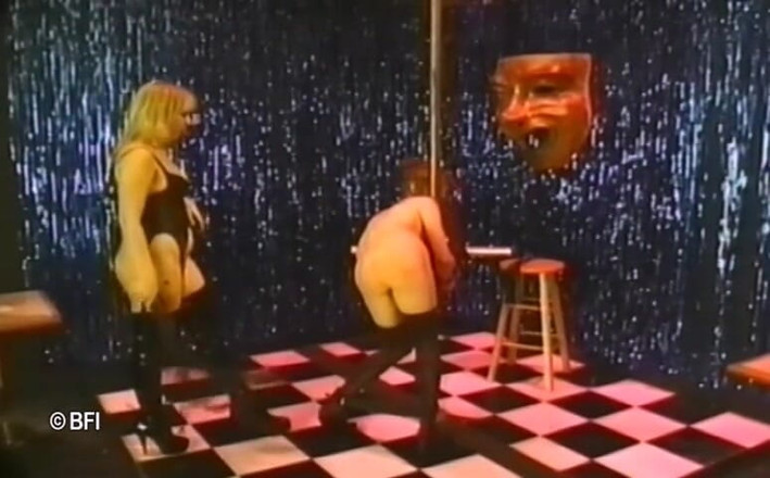 Hardcore slave sex: Bir kaltak gibi