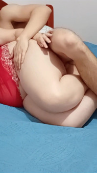 Ich Kann Der Versuchung Nicht Widerstehen, Meine Stiefmutter Zu Ficken. Sie Hat Einen Riesigen Arsch Und Ist Geil.
