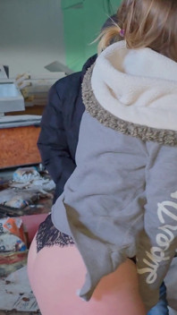 4 lelaki meniduri pantat saya secara bergilir-gilir, saya menyemburkan seluruh dan mereka menyemburkan muka dan cermin mata saya