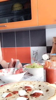 Sto mangiando
