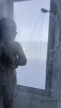 Allein in der Dusche.. aber du bist eingeladen