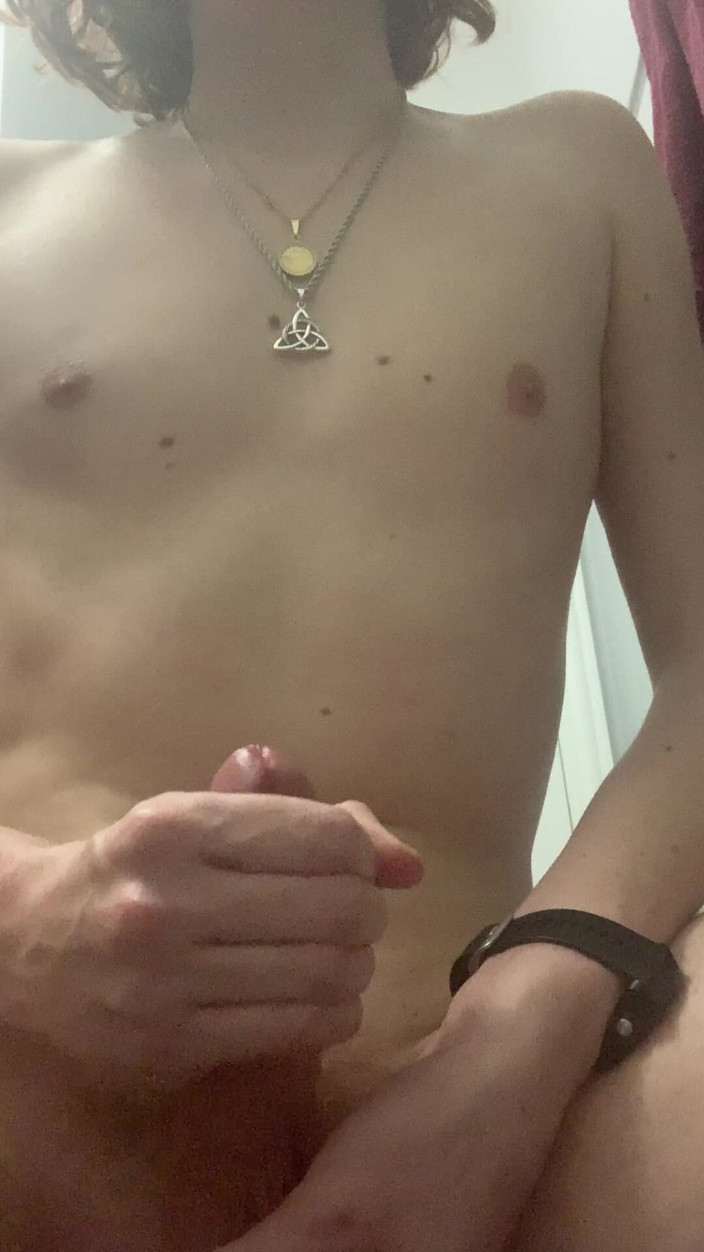 Brashen: Teen Redhead Fails at Edging and Cums Accidentally