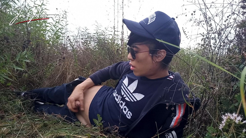 Jon Arteen: Mignon Minet Asiatique Gay Jon Arteen Parle Français, Masturbe Son...