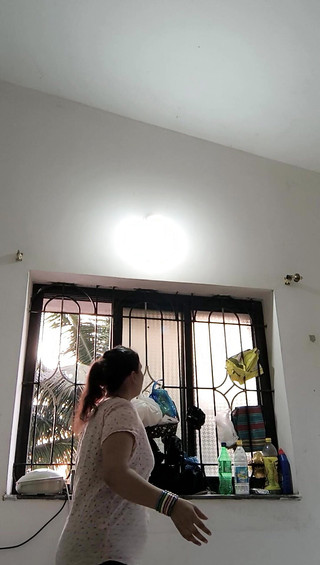 pujaprem: Romantika desi páru v koupelně