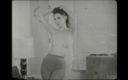 Vintage Usa: Curve sexy cu striptease cu țâțe epice