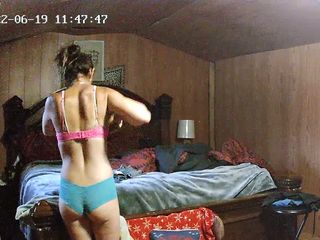 Freaky couple next door: В бум-комнате бума место, чтобы быть