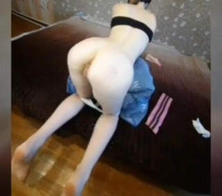 Sexsilady: Götünü bükmeyi bırak, yarağa atla