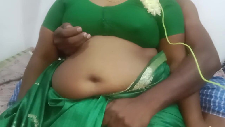Santhi89: Tamil Hot Housewife Secret Fucking Ex Boyfriend