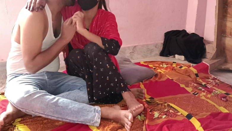 HousewifeGeeta: Primul sex în trei indian desi cu iubita