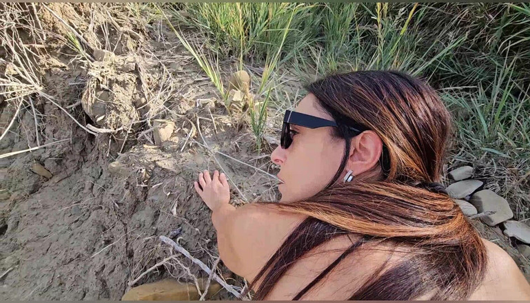 Ferrero anal experience: Von einem riesigen schwanz an einem italienischen fkk-strand gefickt.