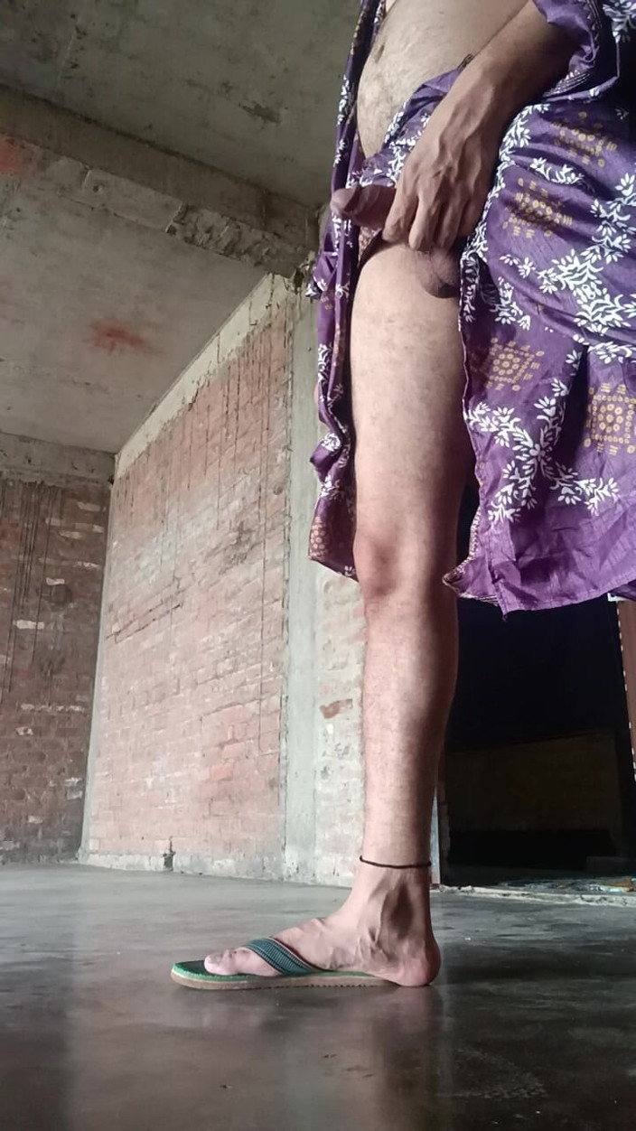Desi shikha: Desi vestire ladyboy masturbazione enorme cazzo