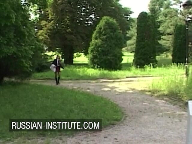 Russian Institute: bare stanon vaali kolej garl kainpas men aautdor seks
