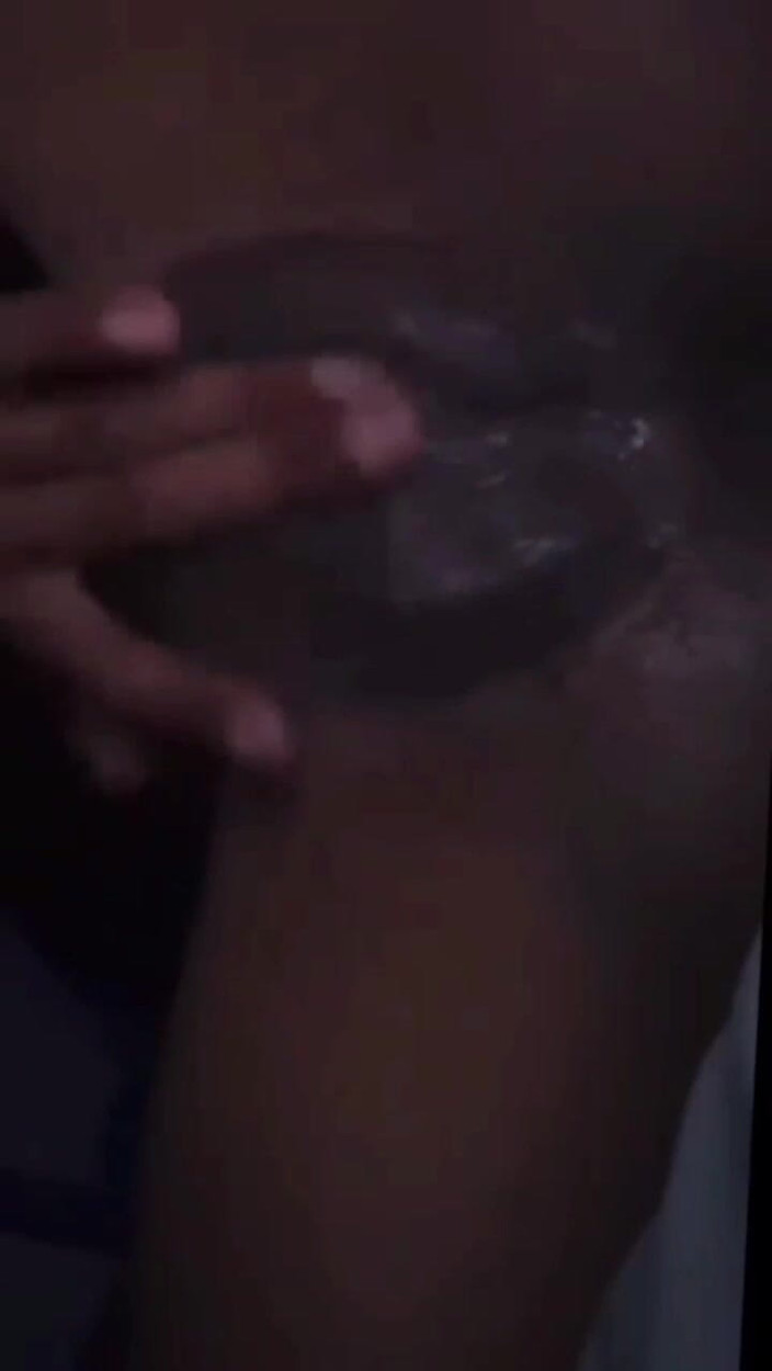 Freaky relatives: Jamaikanische teenie-muschi