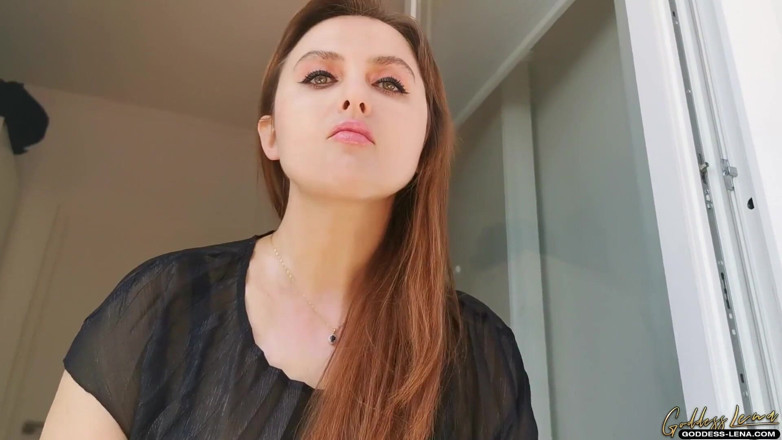 Goddess Lena: 내 침에 발정난