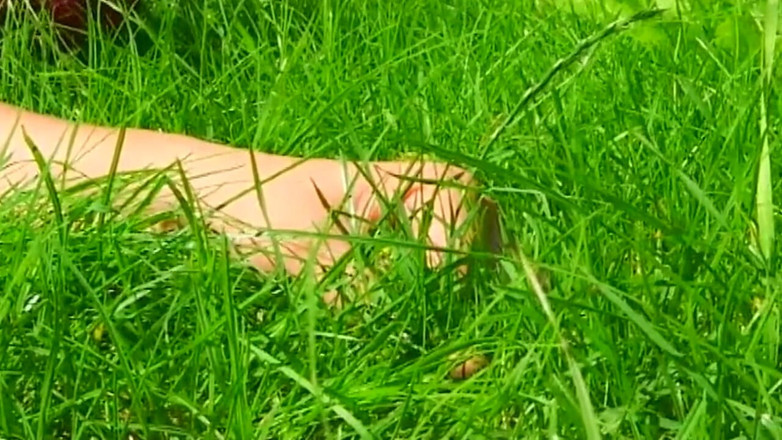 Freaks on Cocks: Nádherná zralá kouří a foxy zrzka je ošukaná - dvě scény...