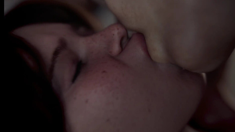 Neorm: Przybrana siostra głęboki pocałunek i głęboko zerżnięta