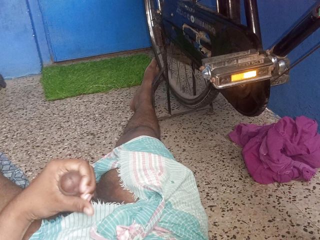 Indian Boy Masturbating While Home Alone (Desi aunty ki chudai)