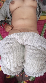 मेरी प्यारी बहन की सेक्सी चूत की देखो बहुत सुंदर है। चोदने आ जाओ