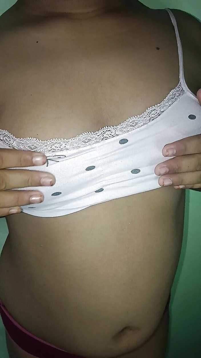 Sumi_couple_lesbian: Videa osahávání indické přítelkyně