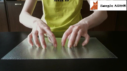 Saegin: 1[ASMR] Texturierte Blätter kratzen (kein Reden)