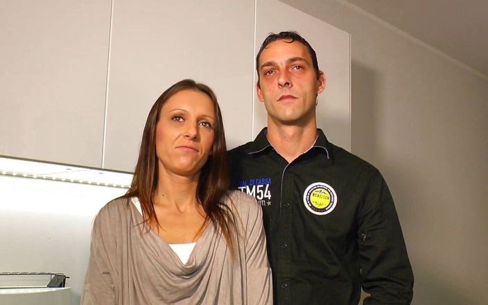 German amateur - 100% German hardcore videos: スキニー幅積にswingersアクション