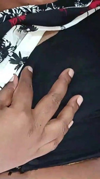 पत्नी को चूत से चरमसुख मिलता है - 3