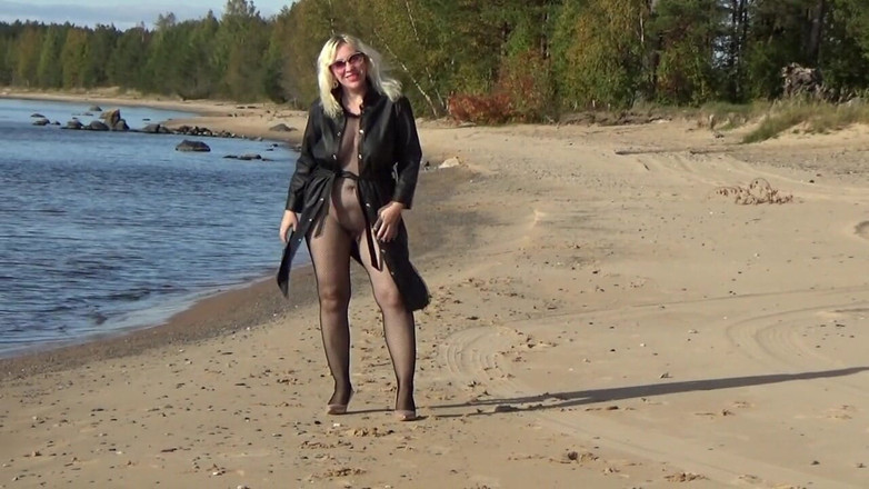 RedRoseRus: Stoking Tubuh Mesh