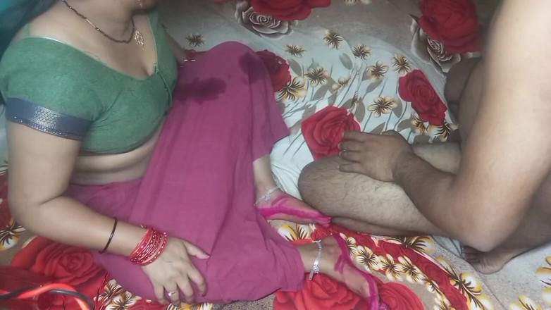 Manjushukla: Mój piękny Bhabhi ssał mojego penisa.