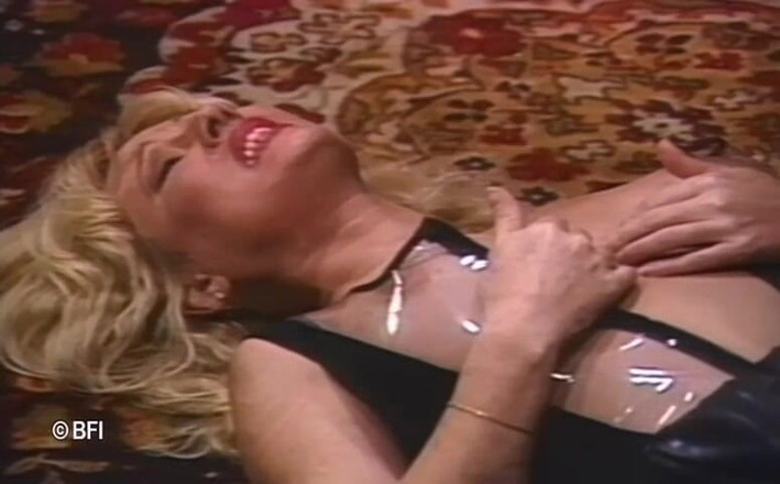 Slave Seks: Stăpânul sarrogatului