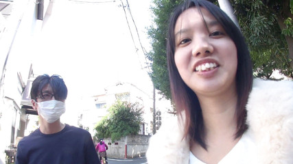 Caribbeancom: Cewek imut dengan jembut tebal disetubuhi di mobil dan di...