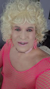 Kissing a Blonde Transvestite?