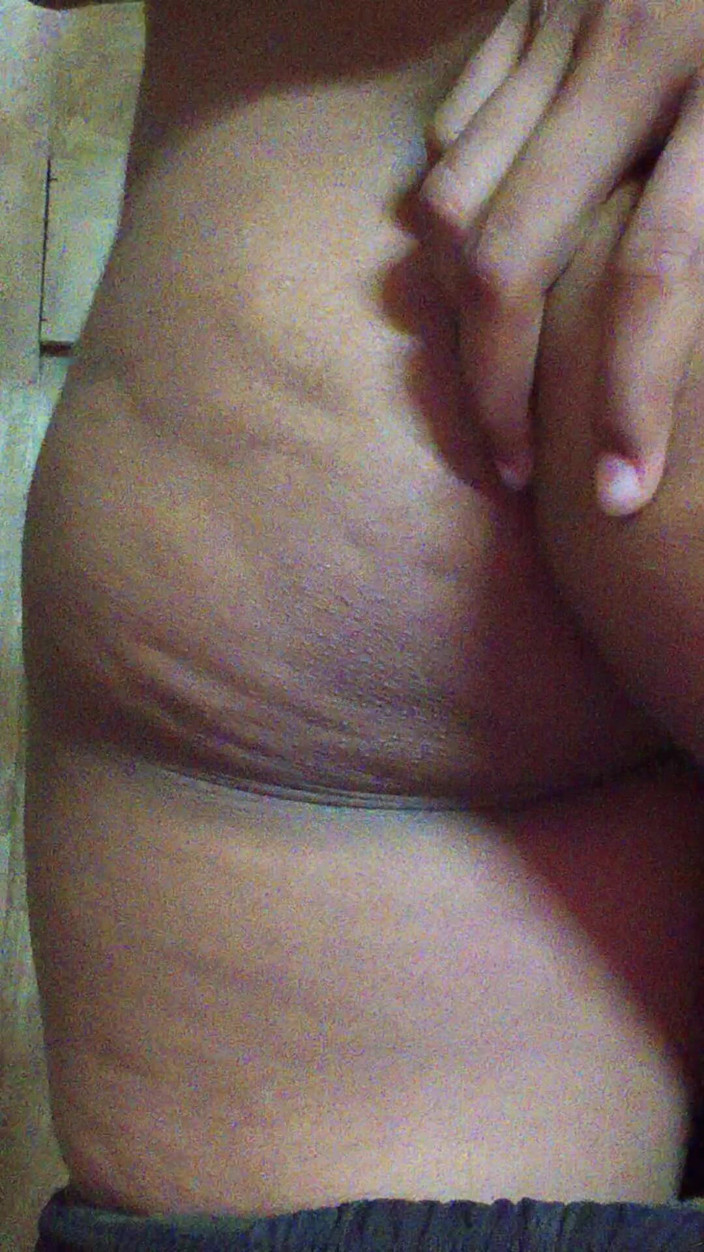 Moma: Trending Romantic Clip