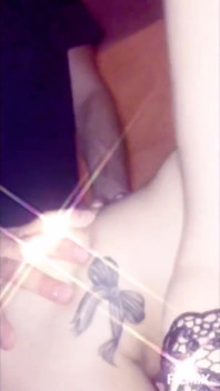 Glitter执行口交