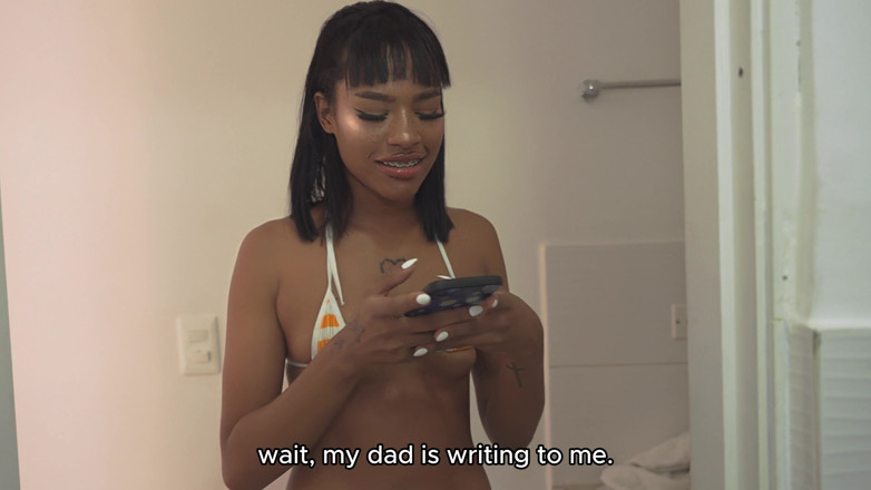 Brittany Taylor: Pov io prendo il mio fratellastro addosso e noto il...