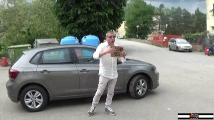 Peccatrici Produzioni: Peituda selvagem loira Jarushka Ross conhece tripulação turística por acaso...