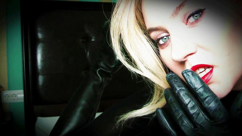 Goddess Celine: Catwoman executrix