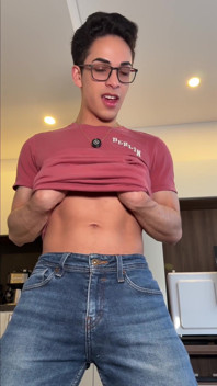 Feeling so Good Making Cum