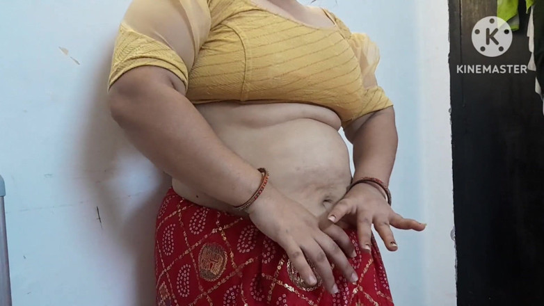 Salmaan001: bhaartiy ganv ki bhaabhi hindi men apne kamre men jordaar...
