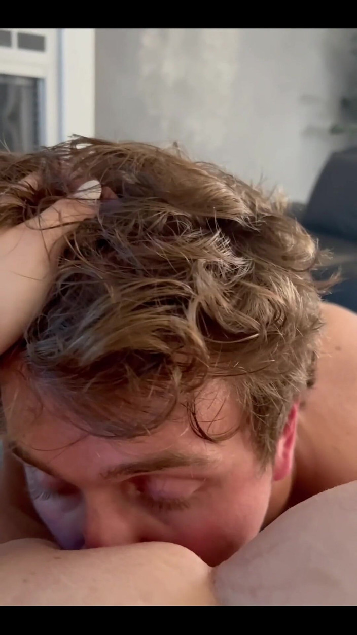 Josie Jaxxon: Тейлор З'їв Мене І Жорстко Відтрахав