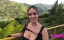Milky Peru: Kourtney Love - sexy prsatá cosplayerka je sama na ulici a...