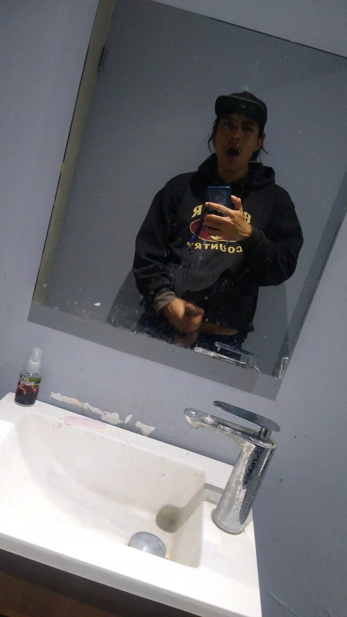 AlexAlejandro13: 공중 화장실