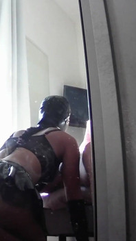 Blowjob in the Mirror and Swallowing Cum with the Beautiful and Big MILF Ass