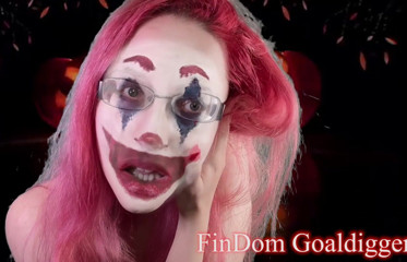 FinDom Goaldigger: Halloween balls cutting