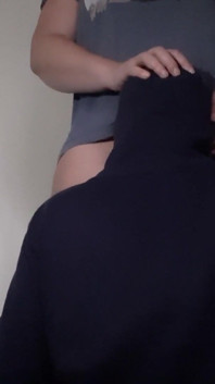 Controlo su cabeza para controlar mi orgasmo