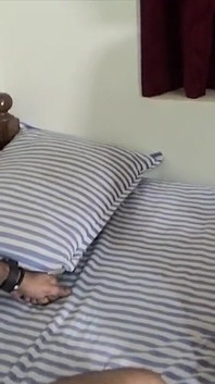 La bhabi carina viene scopata dal suo ex ragazzo nella camera d'albergo