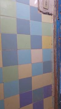 Trabajadores en el baño