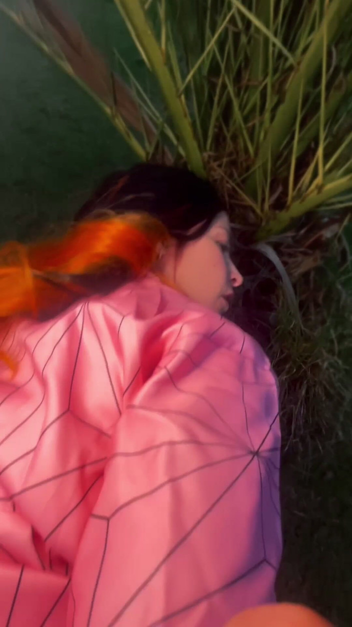 Kate jenn: Dicke titten cosplay nezuko (dämon slayer Hentai)