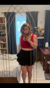 Can You Help Me? What Look Should I Choose for a Walk in the Park?