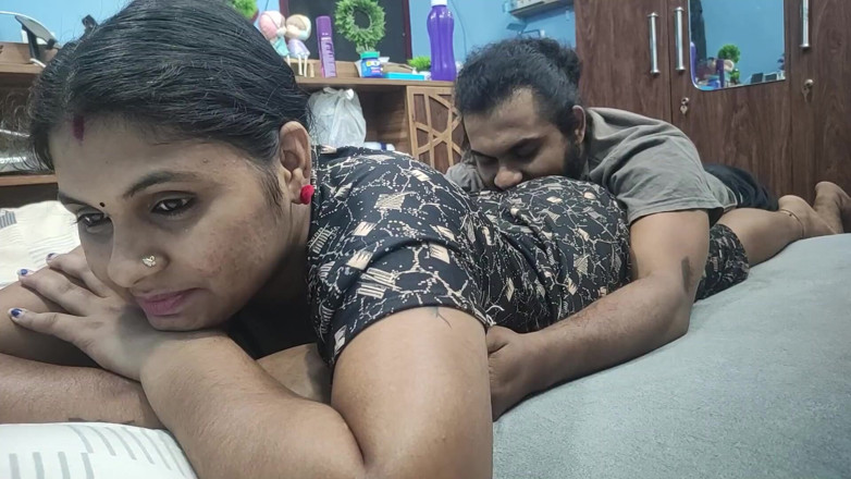 Vaigavarun45: Fuck My Step Mother While My Wife Not in Home,...